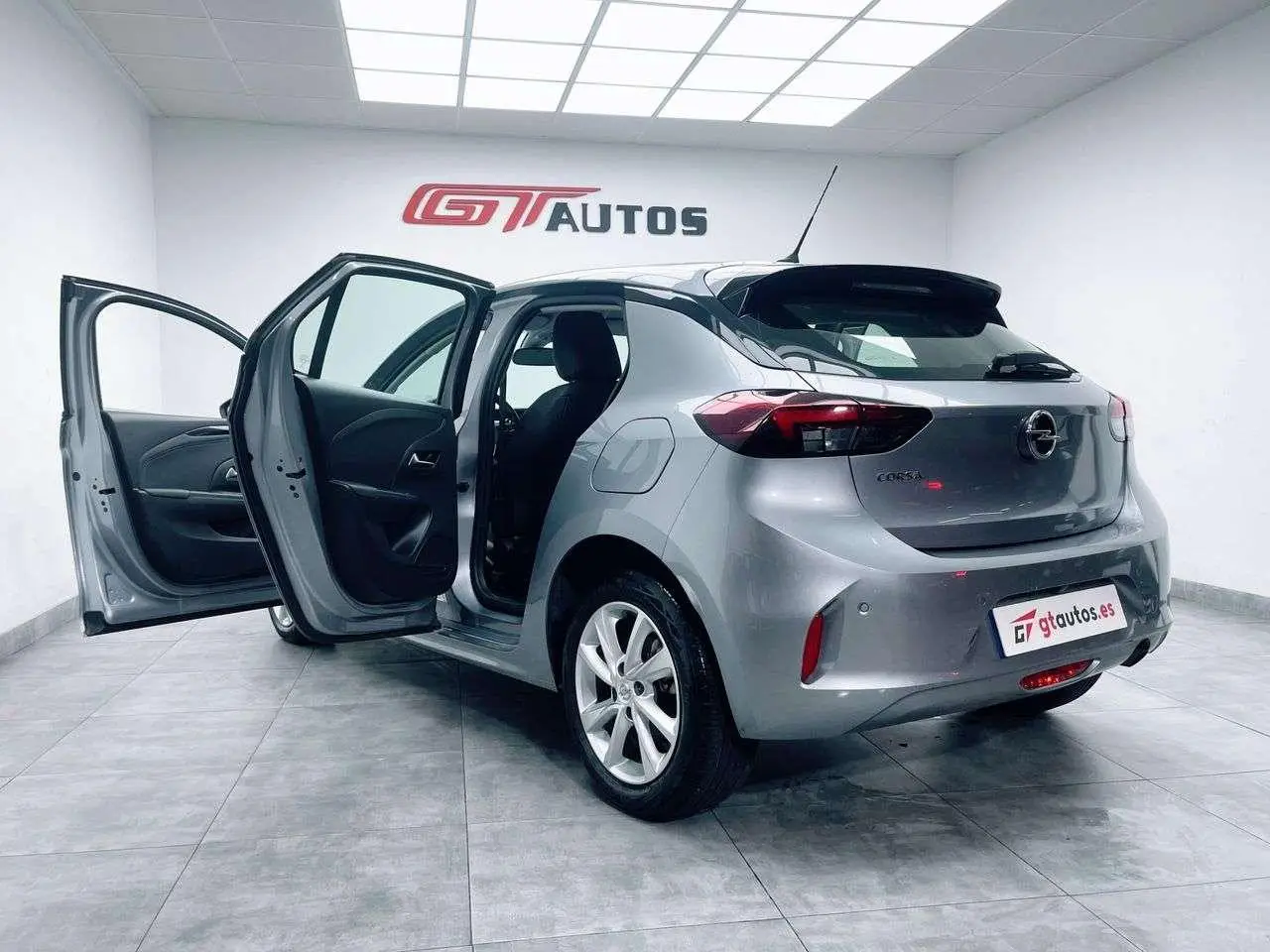 Photo 1 : Opel Corsa 2021 Petrol