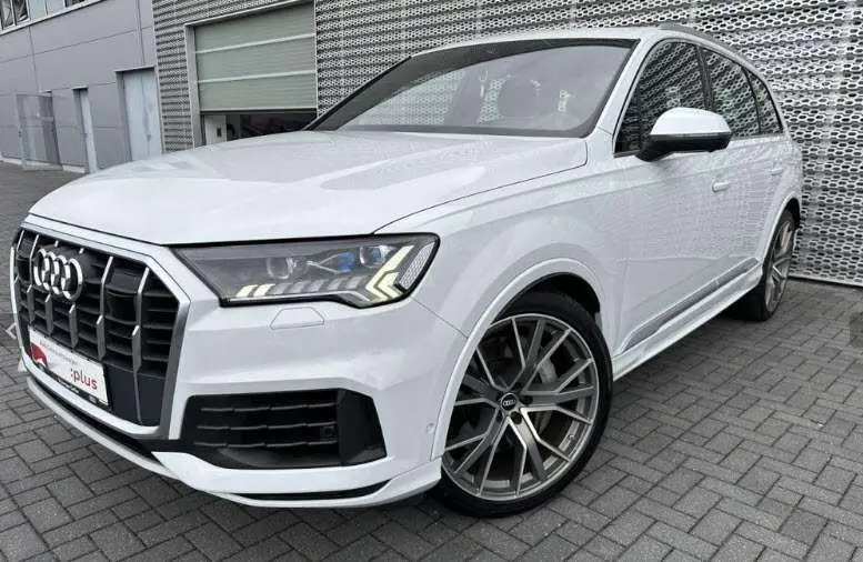 Photo 1 : Audi Q7 2021 Hybrid