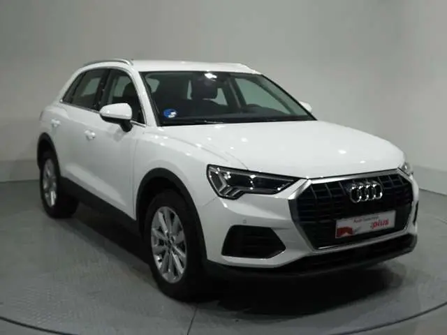 Photo 1 : Audi Q3 2024 Hybrid