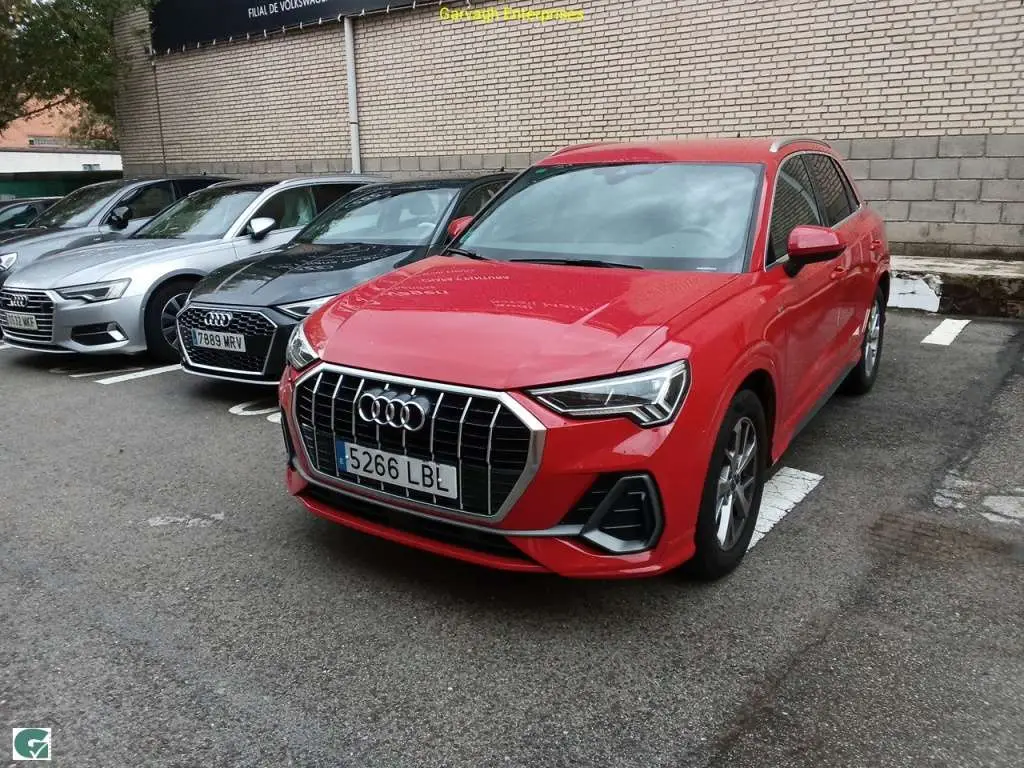 Photo 1 : Audi Q3 2019 Diesel