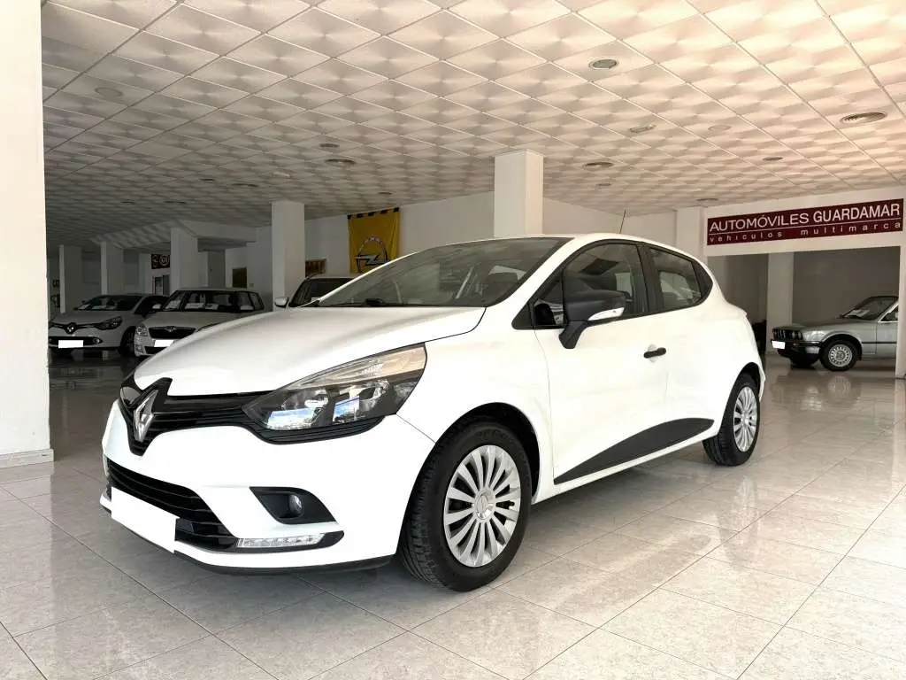 Photo 1 : Renault Clio 2018 Diesel