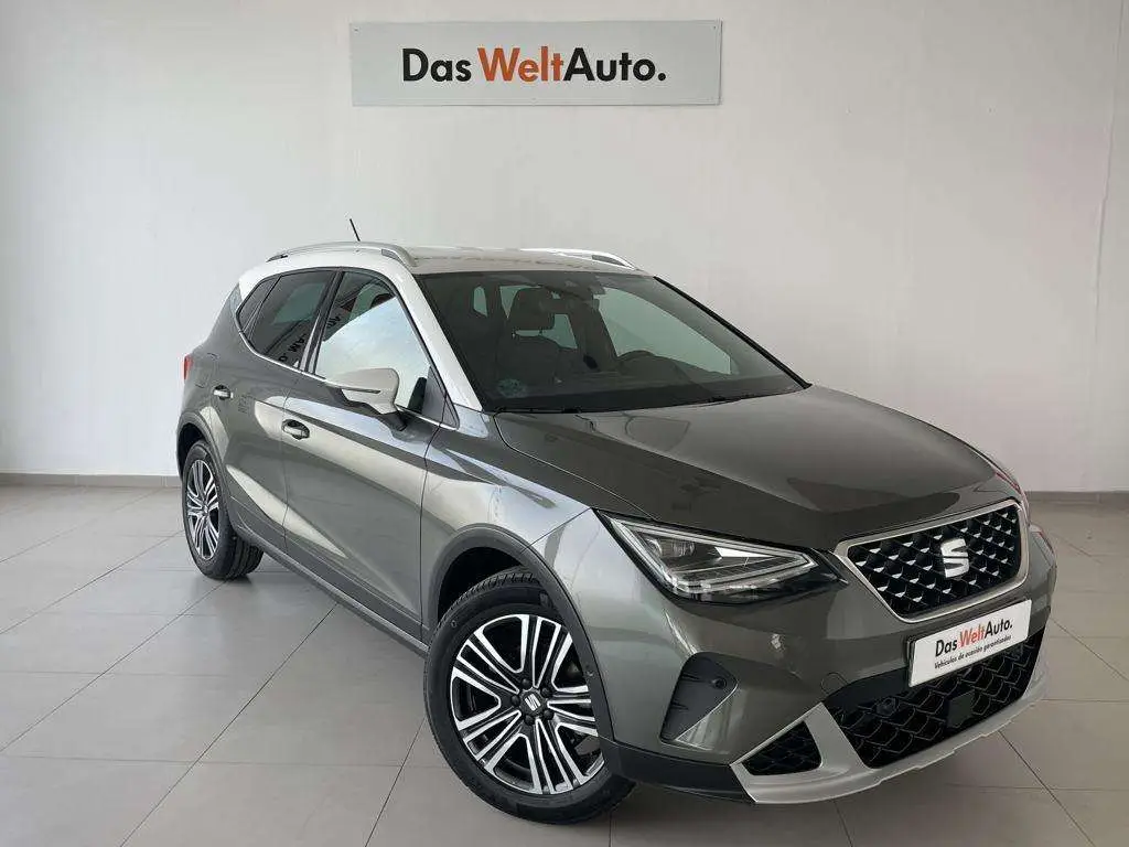 Photo 1 : Seat Arona 2024 Petrol