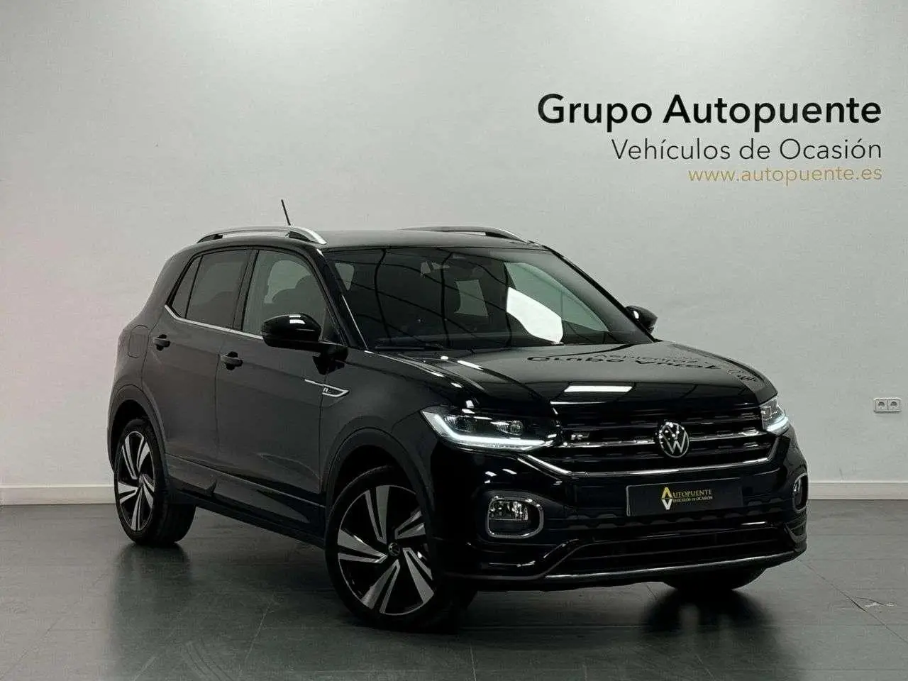 Photo 1 : Volkswagen T-cross 2023 Petrol