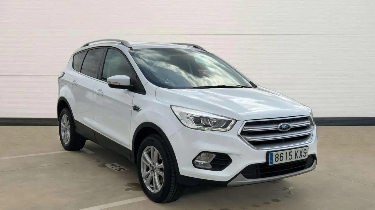 Photo 1 : Ford Kuga 2019 Essence