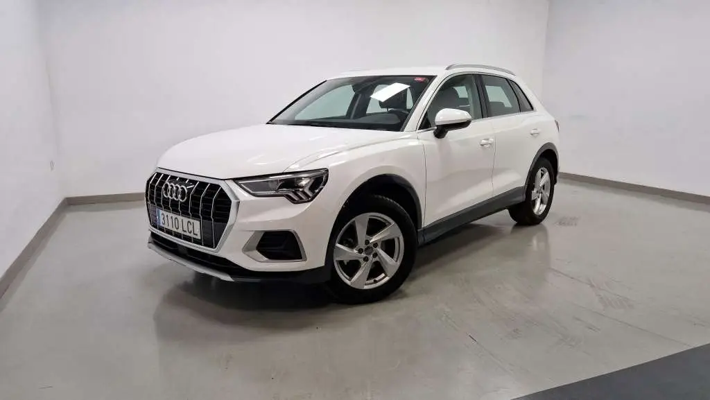 Photo 1 : Audi Q3 2019 Essence