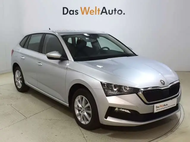 Photo 1 : Skoda Scala 2021 Petrol