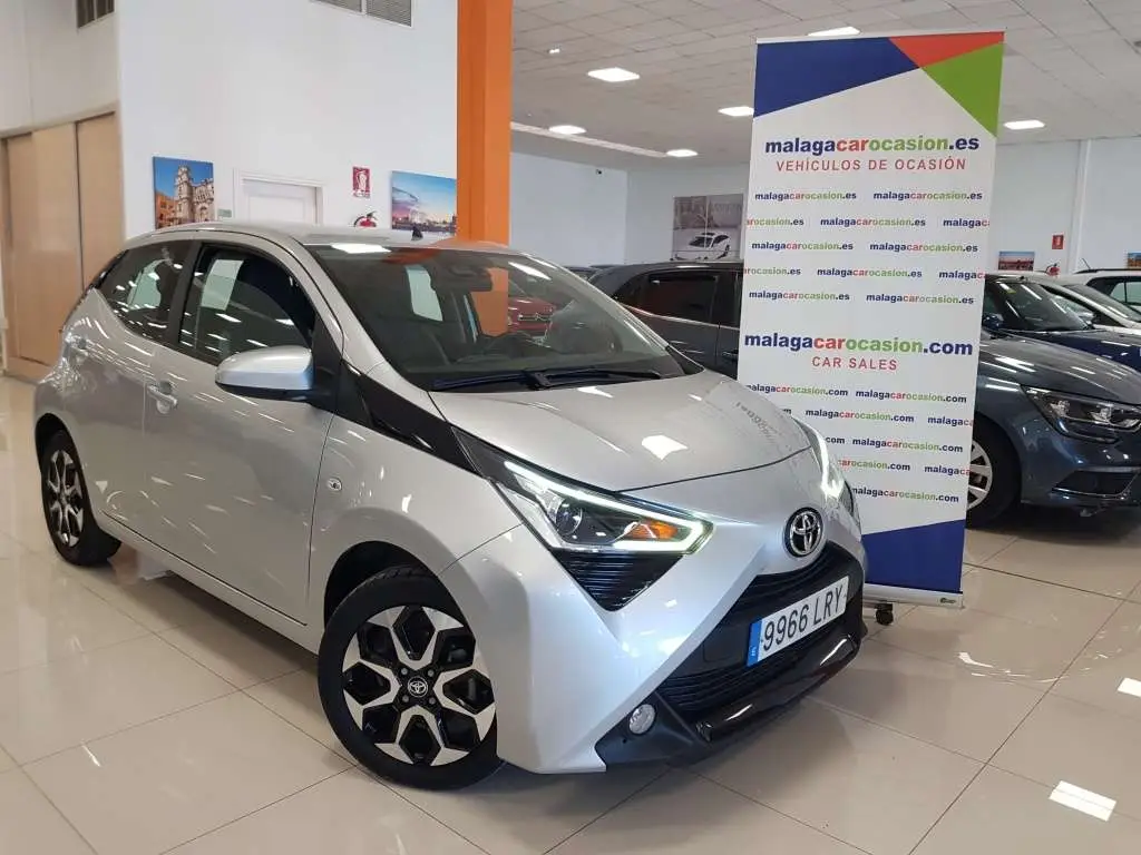 Photo 1 : Toyota Aygo 2021 Essence