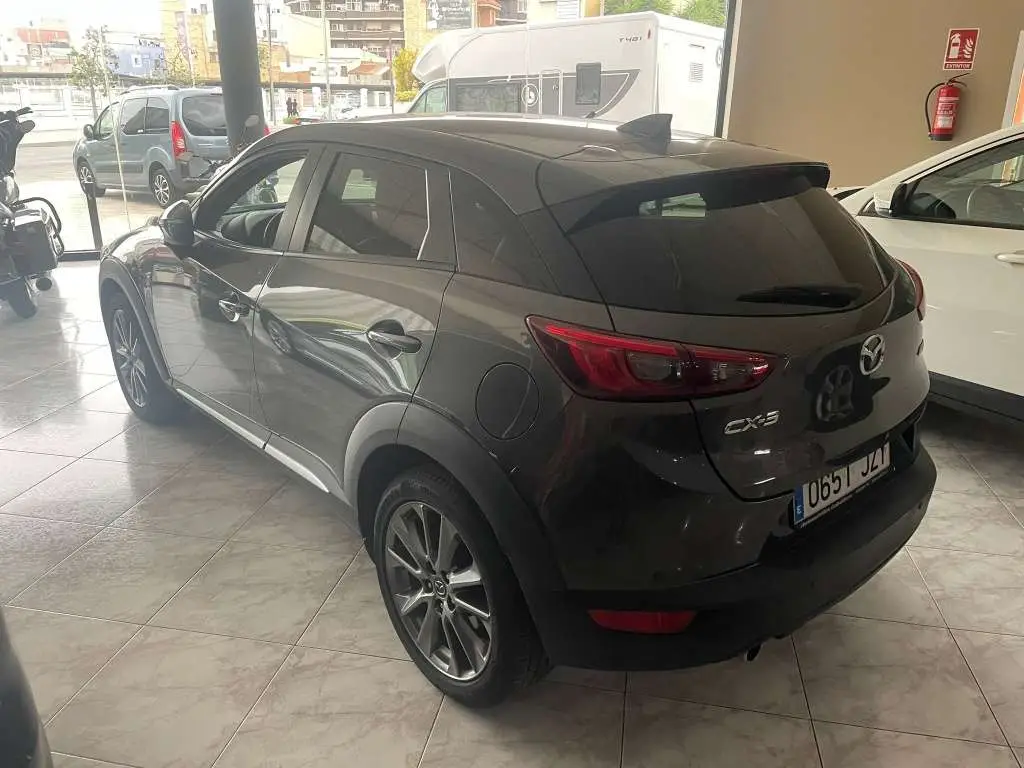 Photo 1 : Mazda Cx-3 2017 Petrol