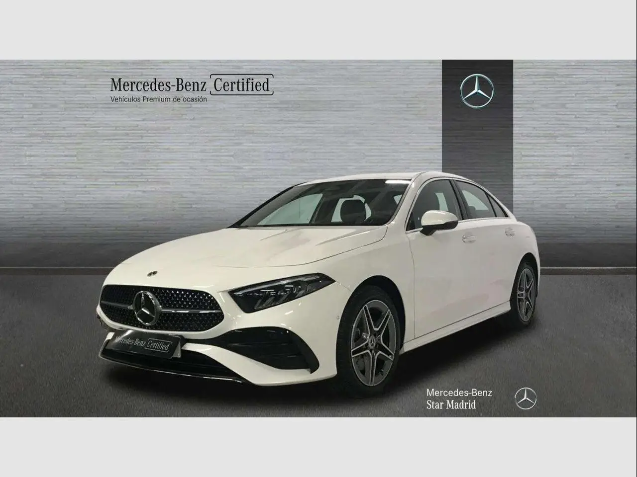 Photo 1 : Mercedes-benz Classe A 2024 Électrique