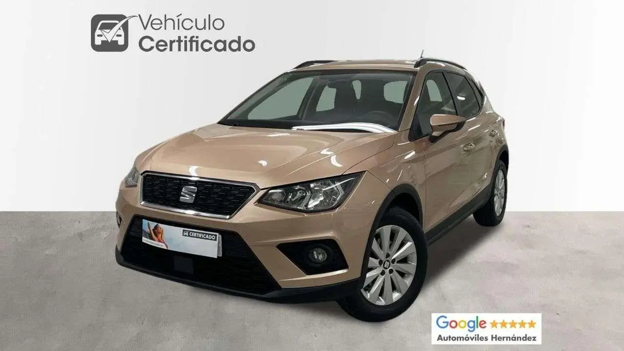 Photo 1 : Seat Arona 2018 Petrol