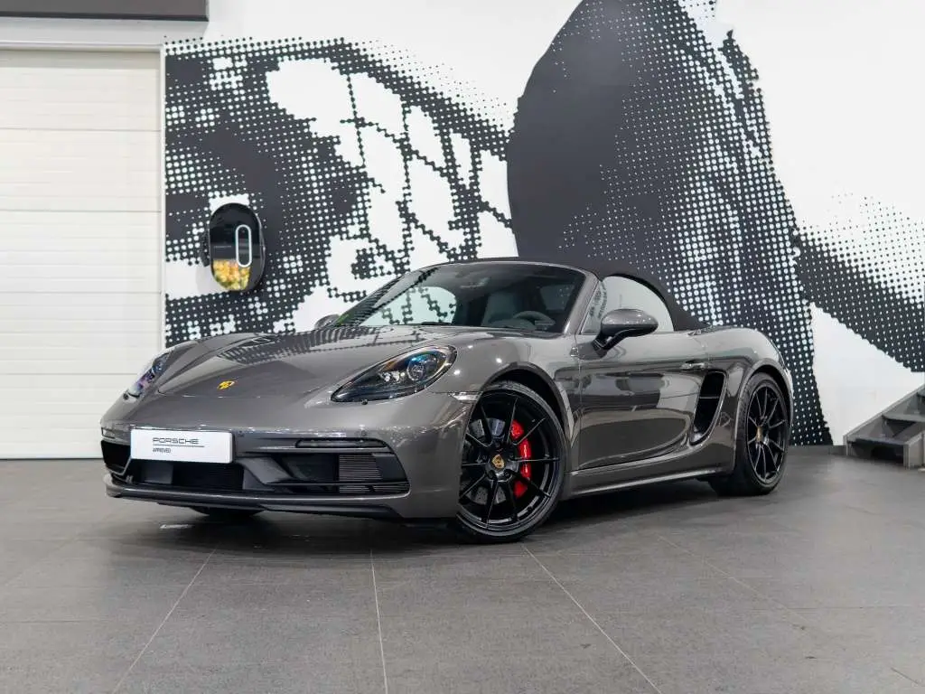 Photo 1 : Porsche Boxster 2022 Essence