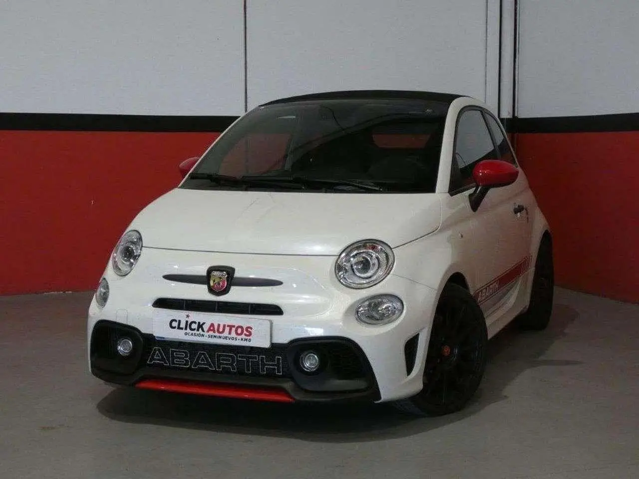 Photo 1 : Abarth 595 2021 Essence