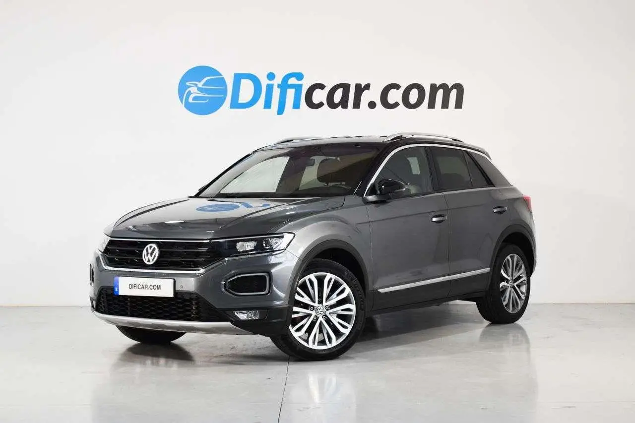 Photo 1 : Volkswagen T-roc 2019 Petrol