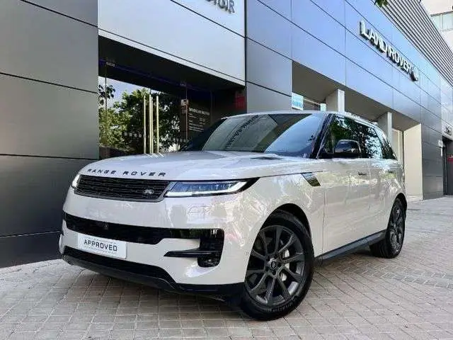 Photo 1 : Land Rover Range Rover Sport 2023 Diesel