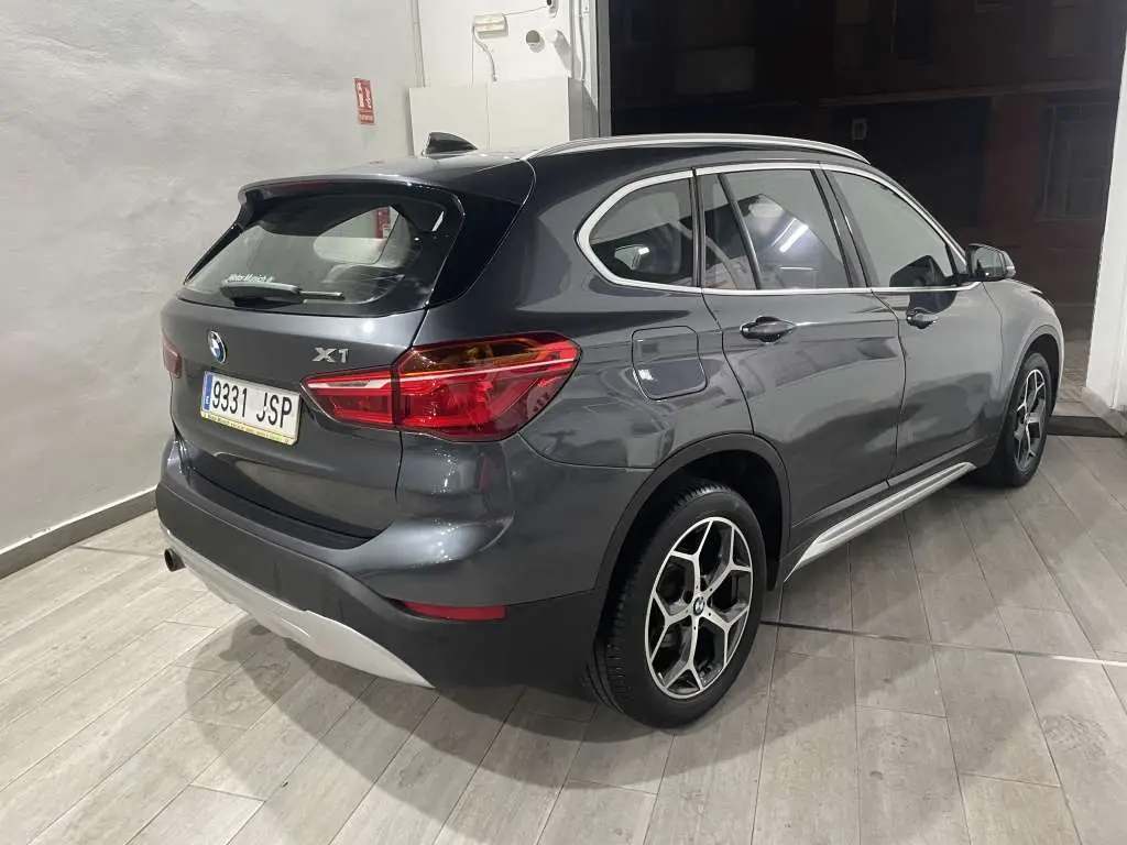 Photo 1 : Bmw X1 2016 Diesel