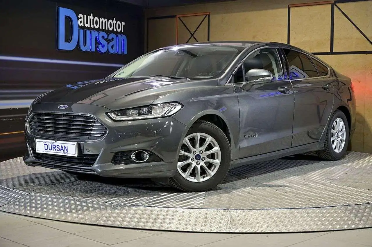 Photo 1 : Ford Mondeo 2018 Hybrid