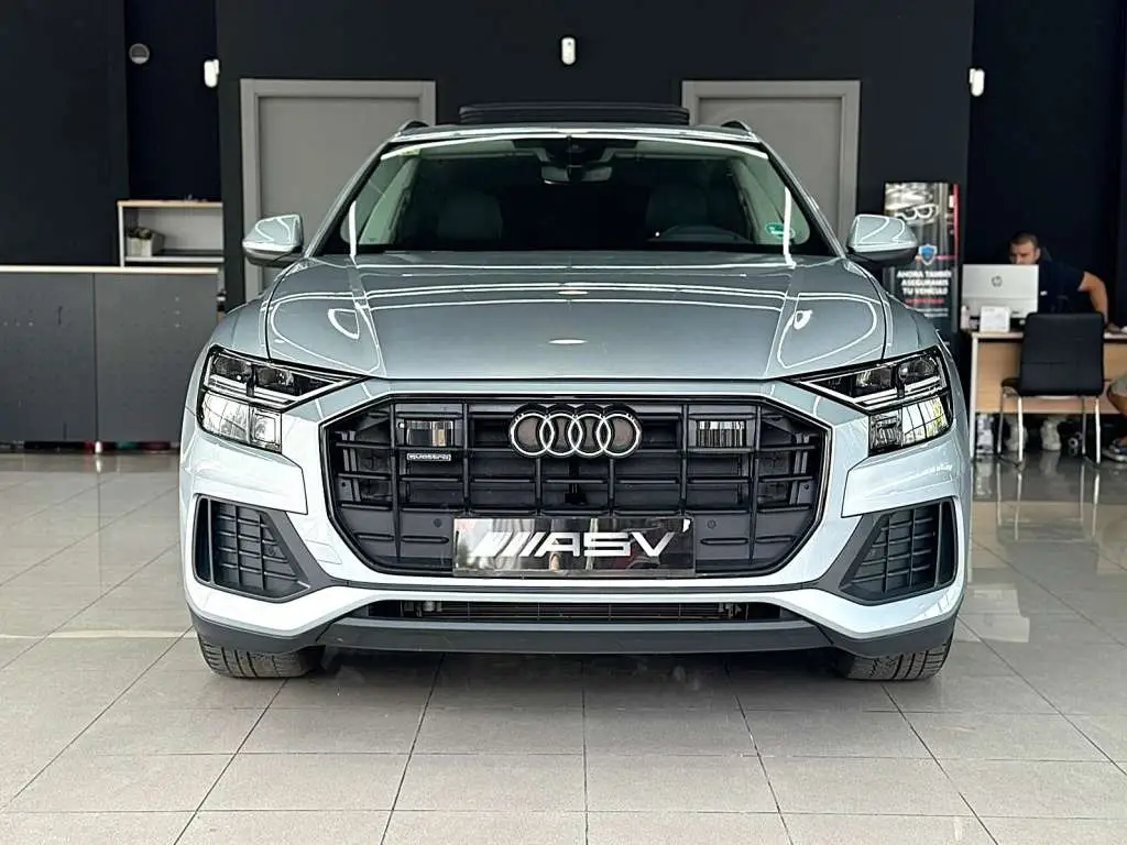 Photo 1 : Audi Q8 2023 Diesel