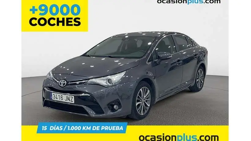 Photo 1 : Toyota Avensis 2016 Diesel