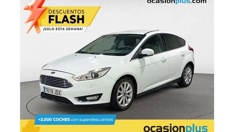 Photo 1 : Ford Focus 2015 Diesel