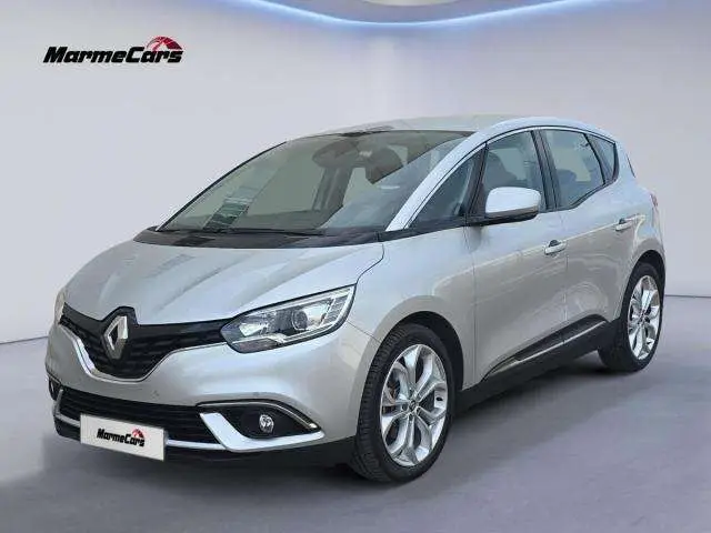 Photo 1 : Renault Scenic 2016 Diesel