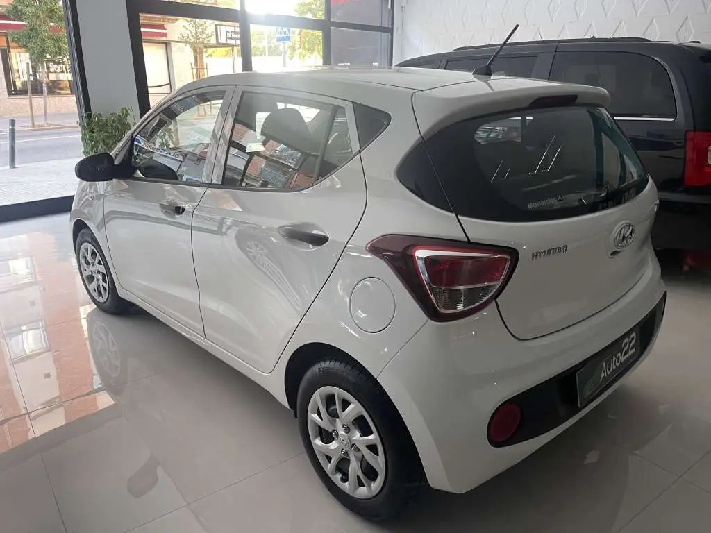 Photo 1 : Hyundai I10 2018 Essence