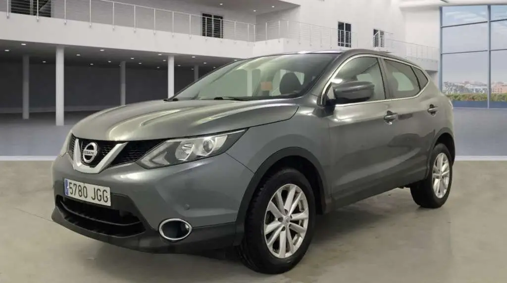 Photo 1 : Nissan Qashqai 2015 Diesel