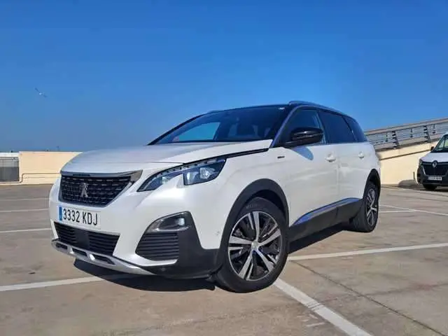 Photo 1 : Peugeot 5008 2018 Petrol