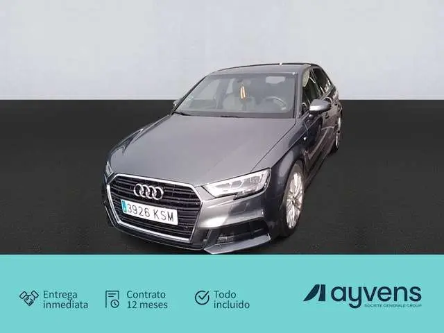 Photo 1 : Audi A3 2018 Diesel