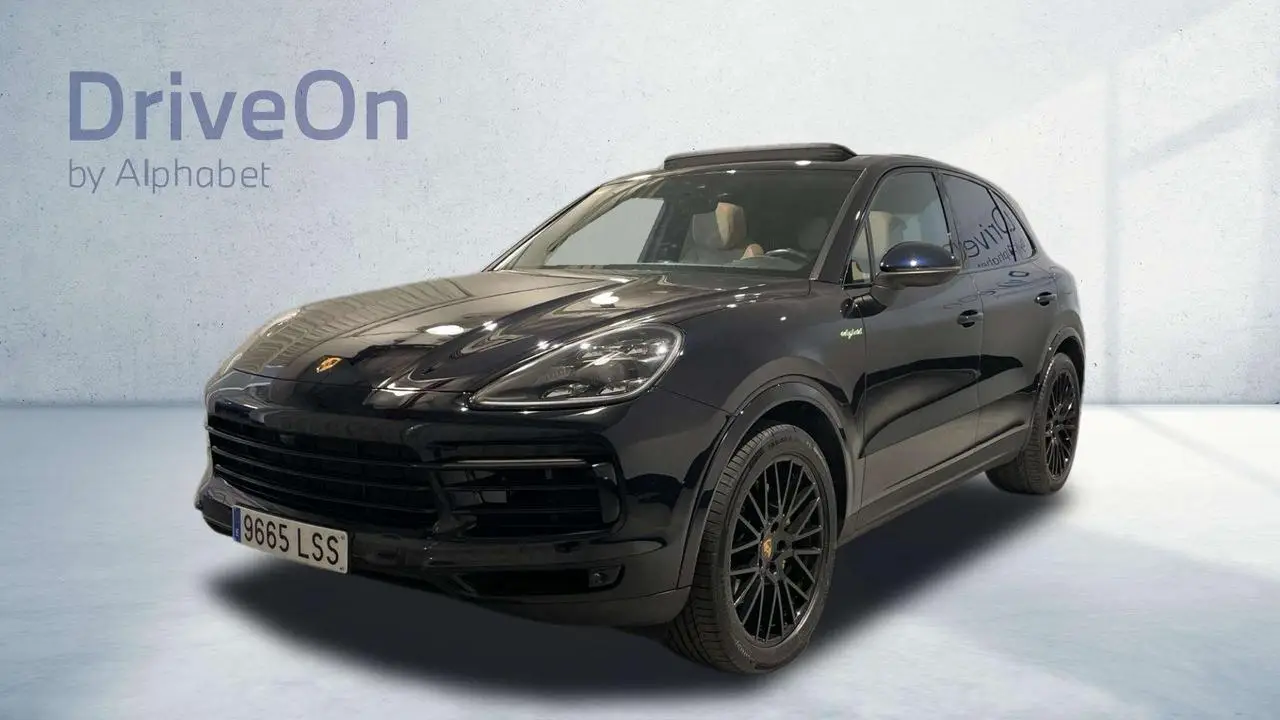 Photo 1 : Porsche Cayenne 2021 Hybride