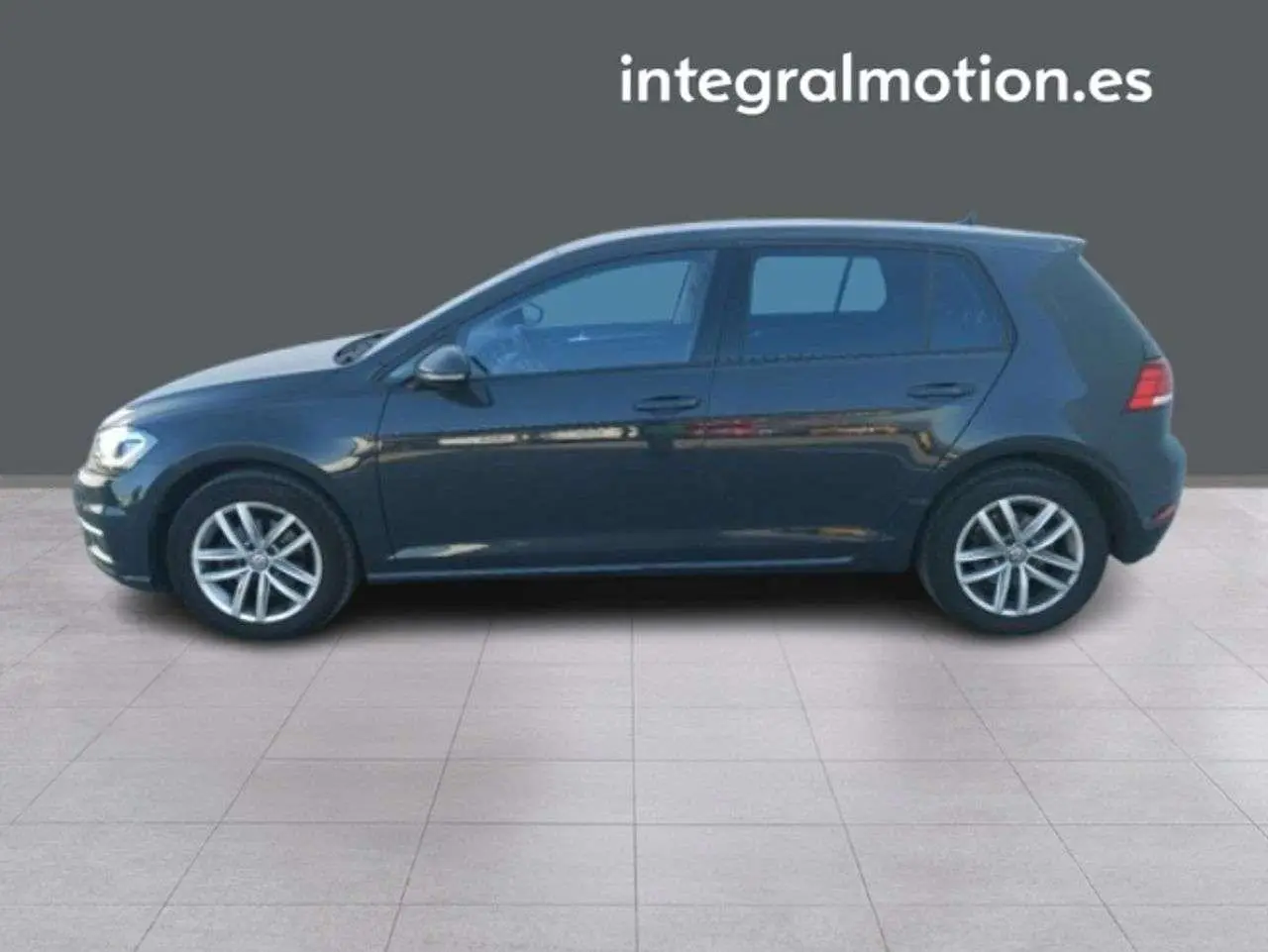 Photo 1 : Volkswagen Golf 2020 Essence