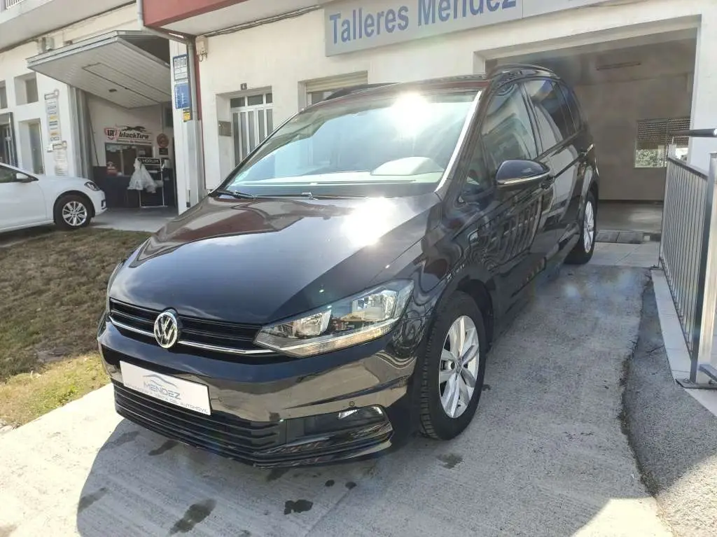 Photo 1 : Volkswagen Touran 2018 Diesel