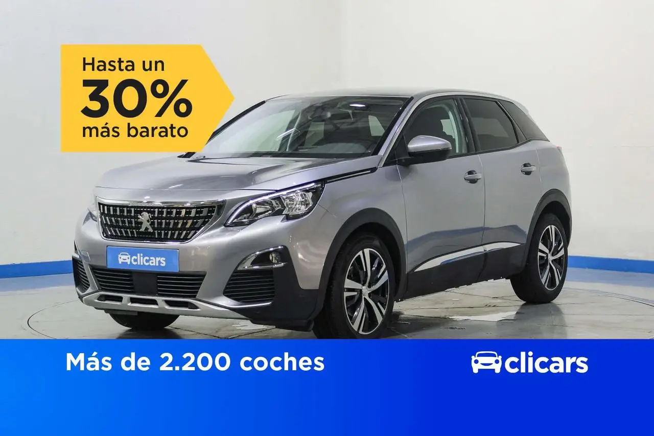 Photo 1 : Peugeot 3008 2019 Essence