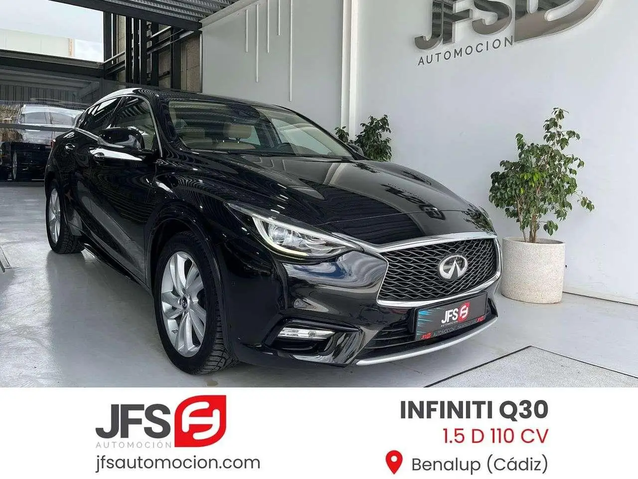 Photo 1 : Infiniti Q30 2016 Diesel