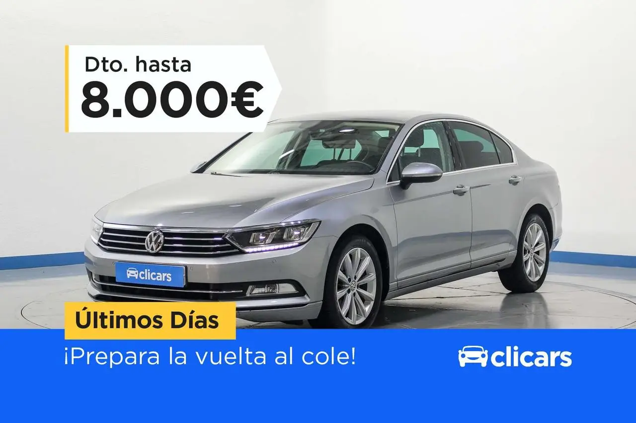 Photo 1 : Volkswagen Passat 2018 Diesel