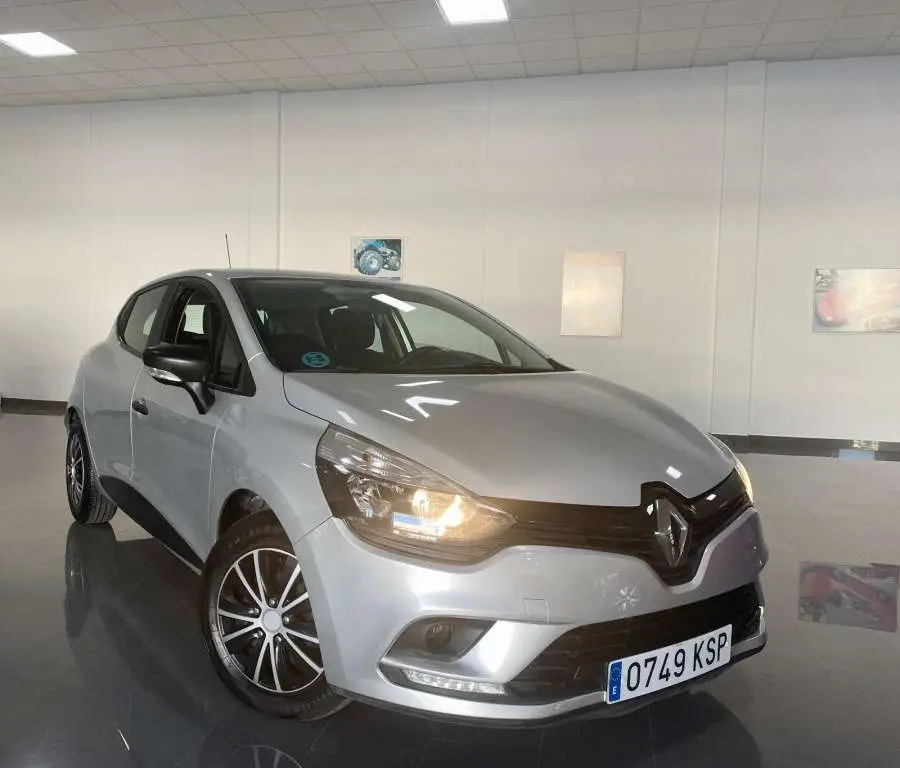 Photo 1 : Renault Clio 2019 Diesel