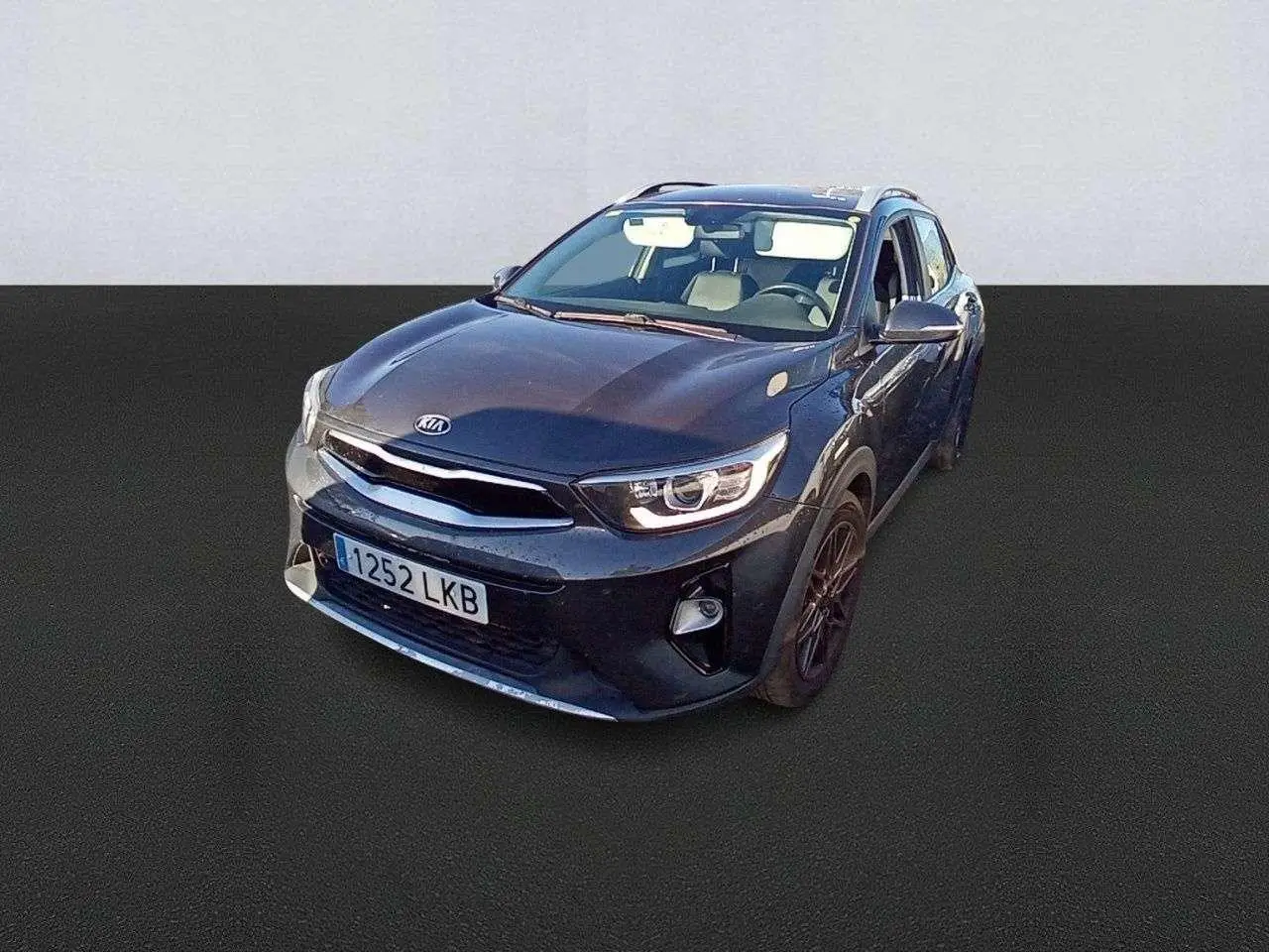 Photo 1 : Kia Stonic 2020 Essence