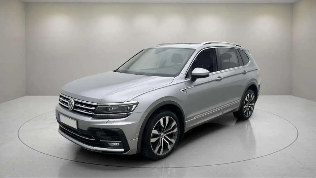 Photo 1 : Volkswagen Tiguan 2019 Diesel