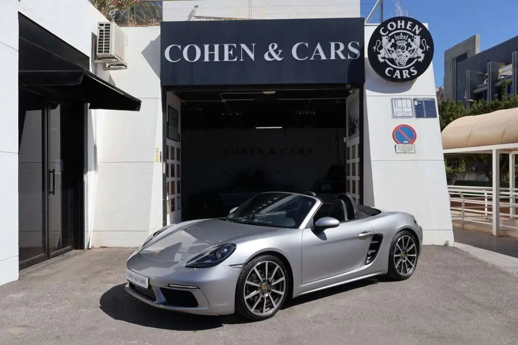 Photo 1 : Porsche Boxster 2019 Essence