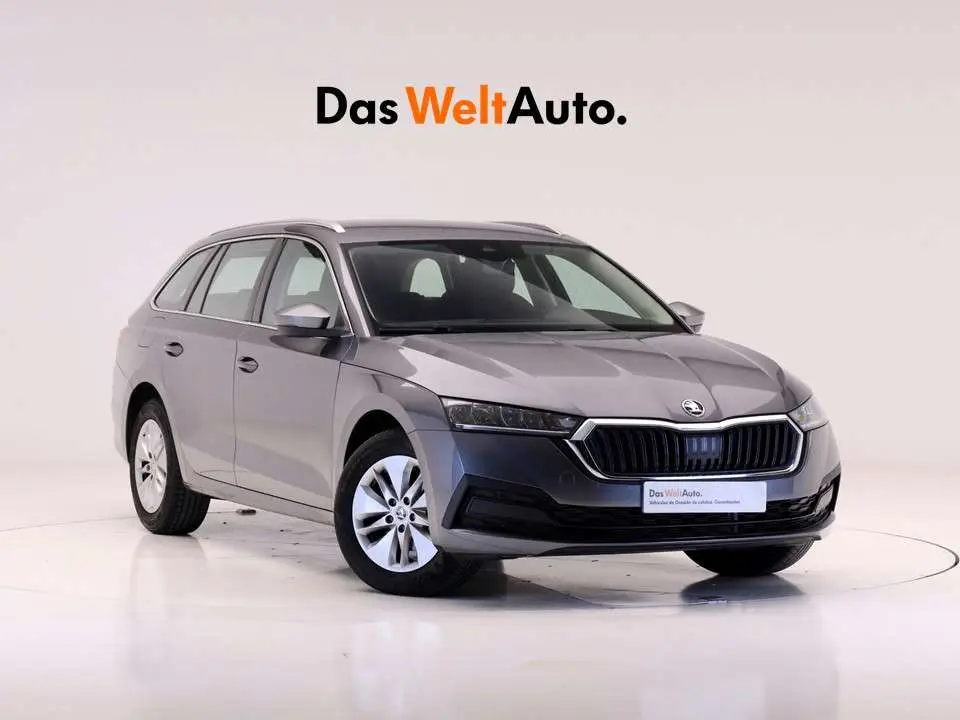 Photo 1 : Skoda Octavia 2023 Diesel