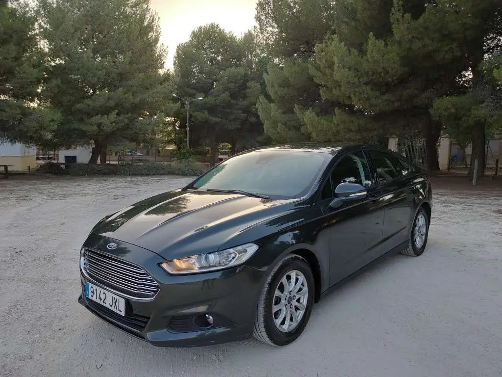 Photo 1 : Ford Mondeo 2017 Diesel