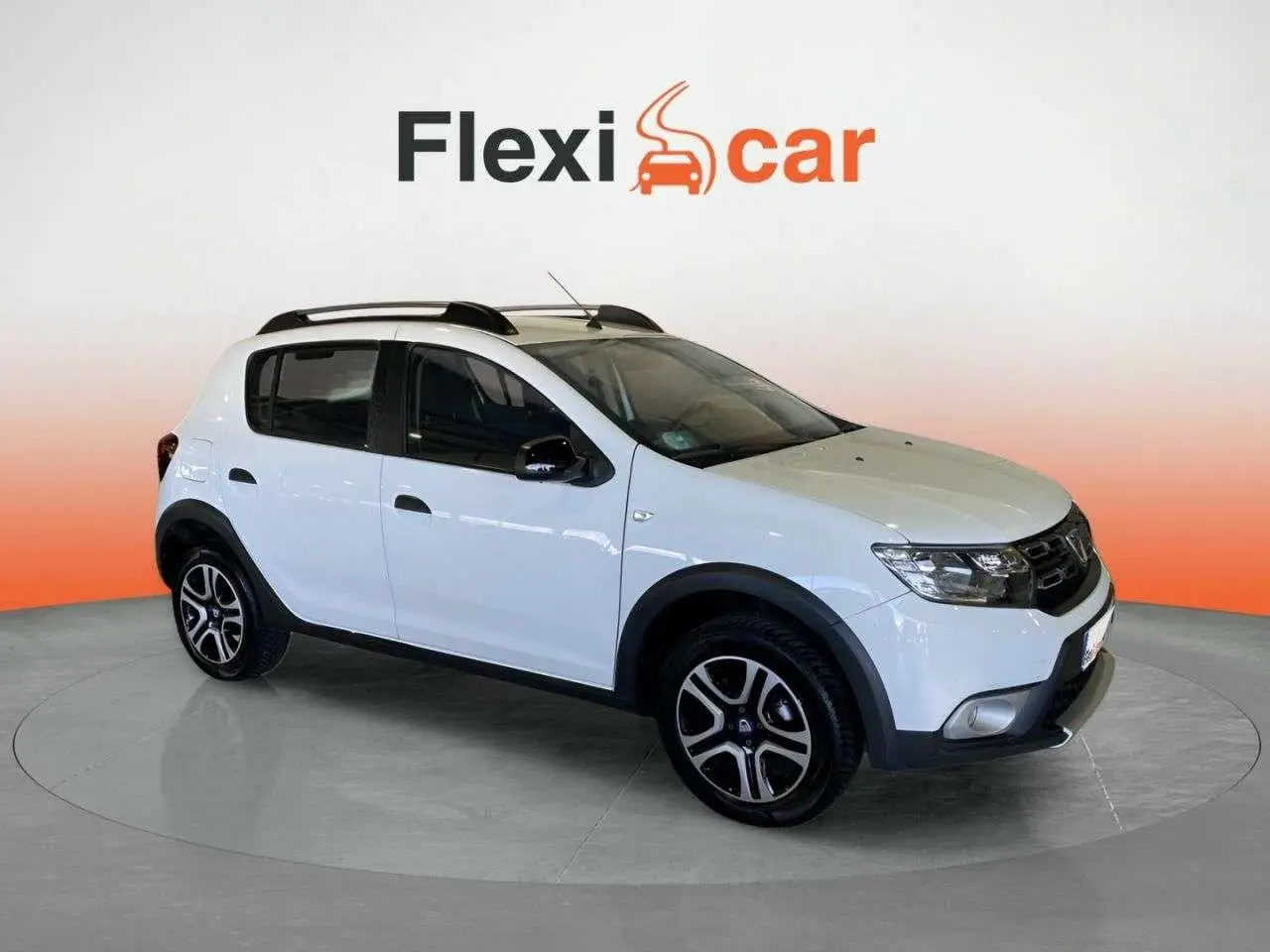 Photo 1 : Dacia Sandero 2020 Petrol