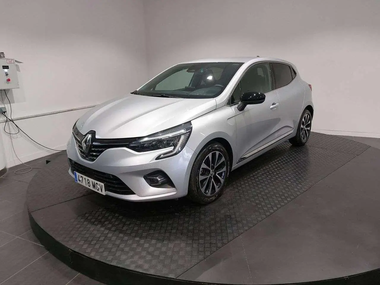 Photo 1 : Renault Clio 2023 Essence