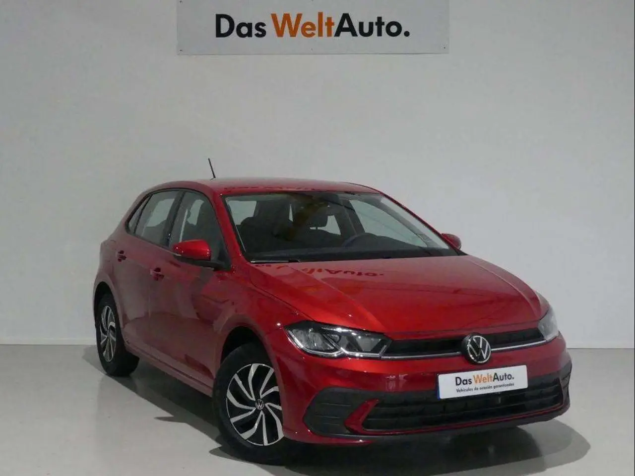 Photo 1 : Volkswagen Polo 2023 Essence