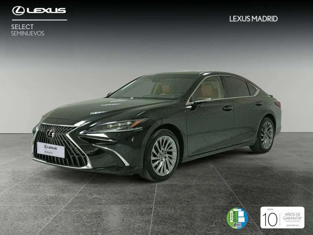 Photo 1 : Lexus Es 2020 Hybrid