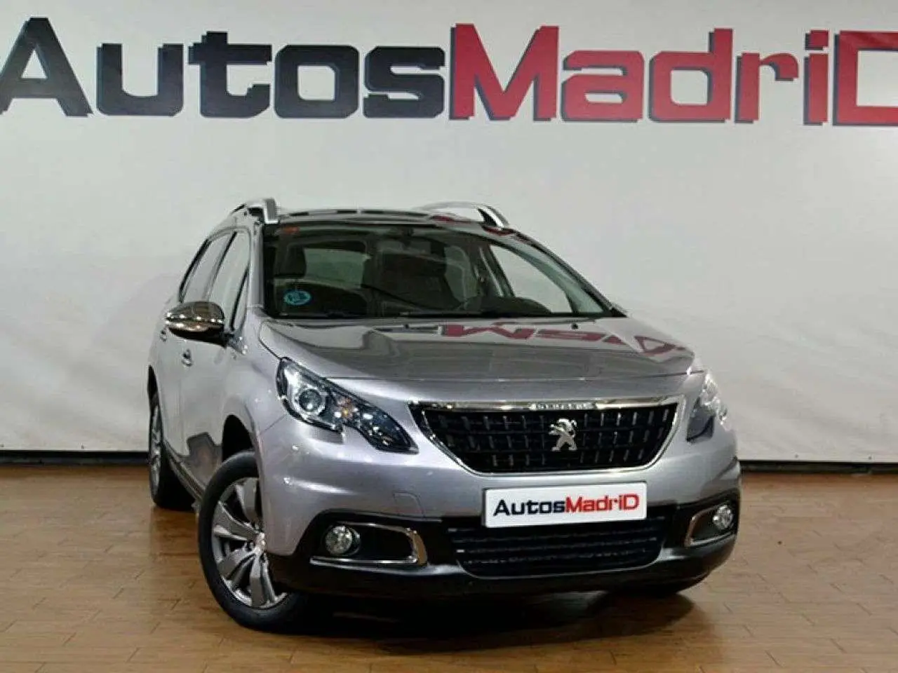 Photo 1 : Peugeot 2008 2018 Essence