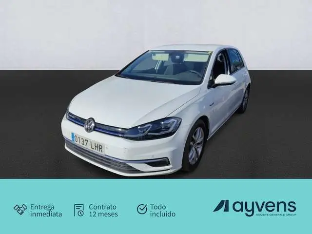 Photo 1 : Volkswagen Golf 2020 Petrol