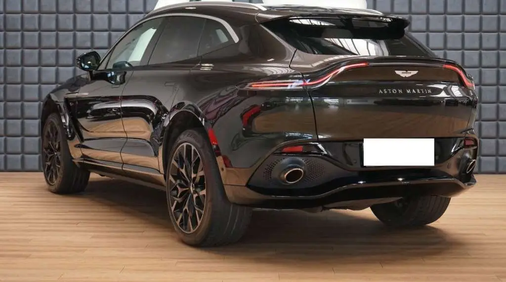 Photo 1 : Aston Martin Dbx 2020 Essence