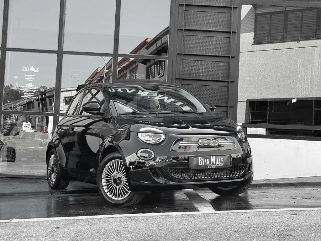 Photo 1 : Fiat 500c 2022 Électrique