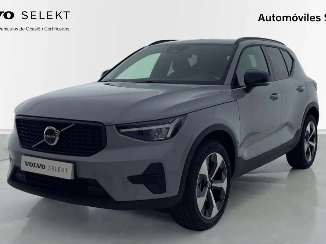 Photo 1 : Volvo Xc40 2023 Essence