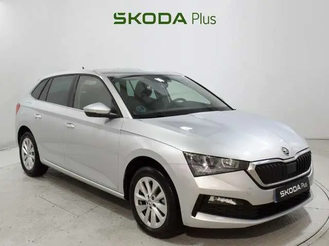 Photo 1 : Skoda Scala 2023 Petrol